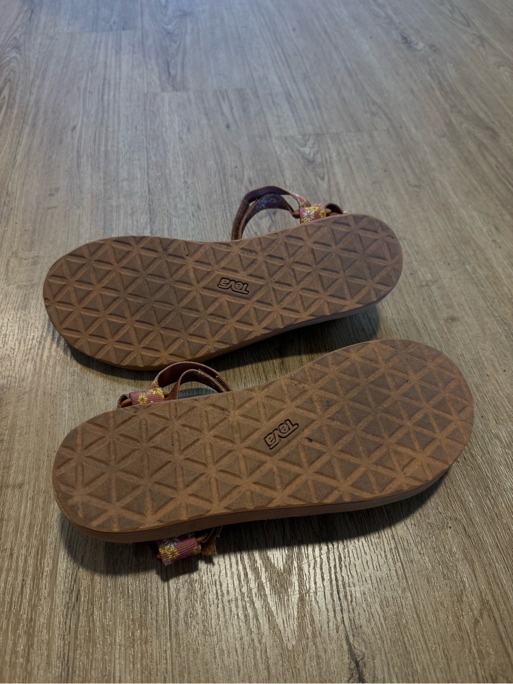 Teva Original Universal Sandal - Picture 6 of 6